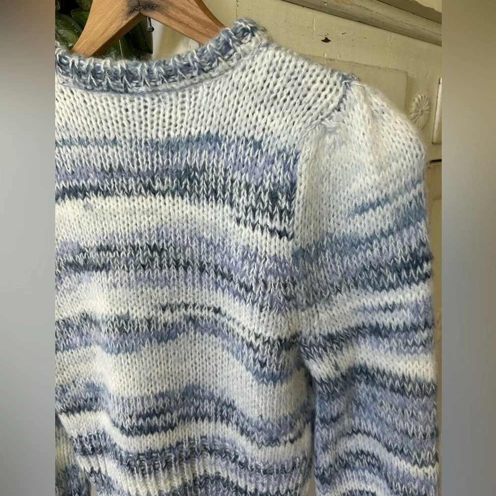 NWT Wild Fable | Women’s multi blue/white knit cropped crewneck sweater size XS
